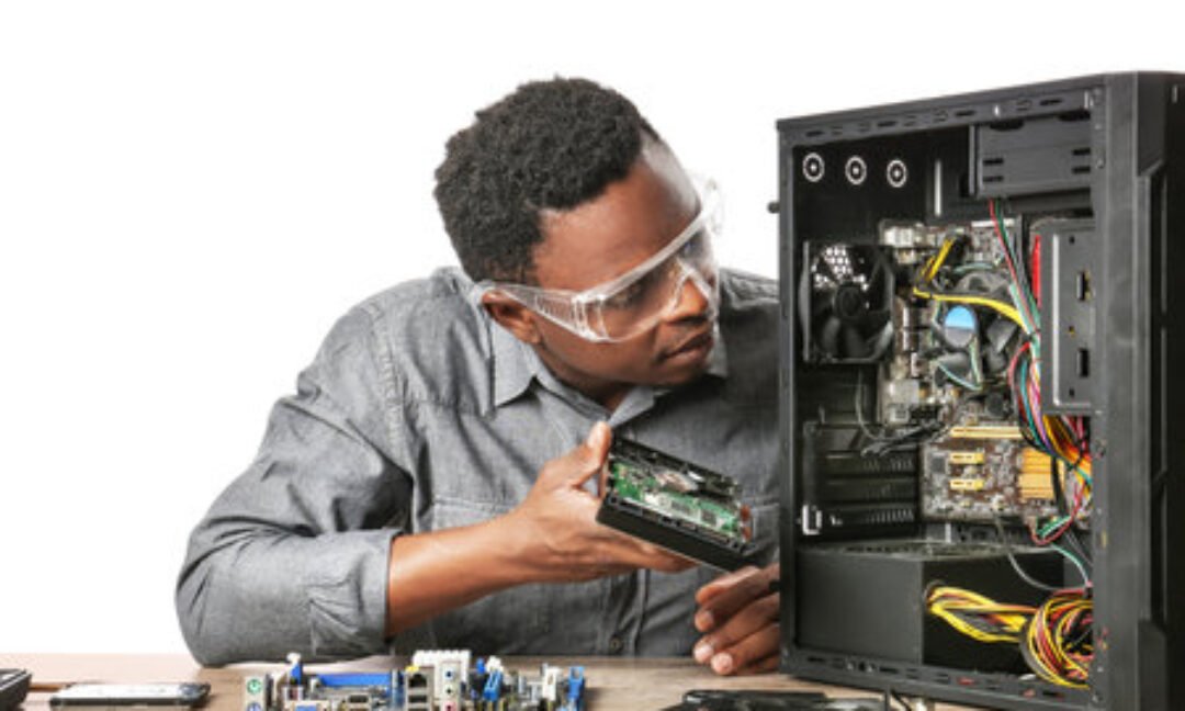 formation en maintenance informatique au Cameroun