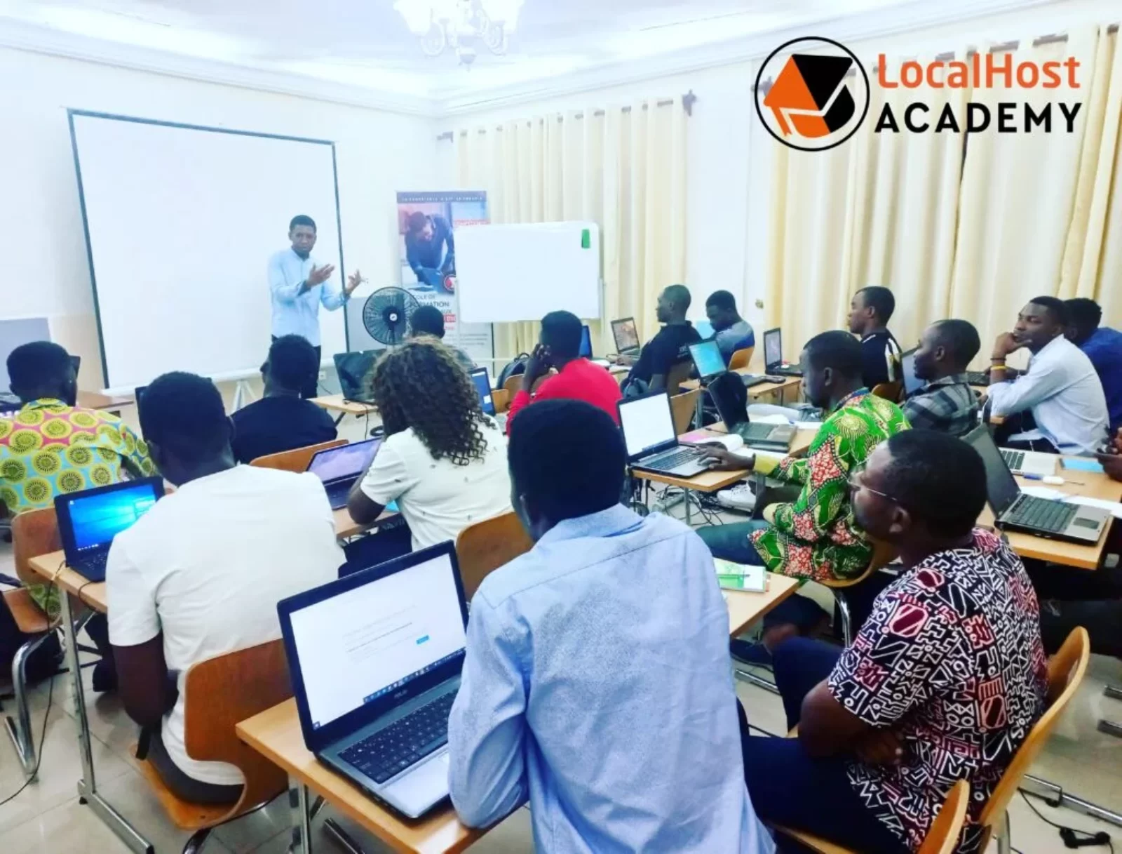 Les Meilleurs Centres de Formation en Développement Web Fullstack PHP à Yaoundé